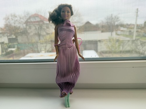 Bambola alla moda vintage