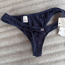 Mutandine essenza a taglio