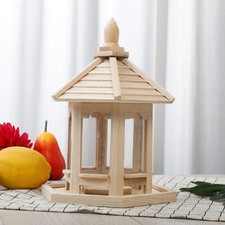 Gazebo in legno sospeso con