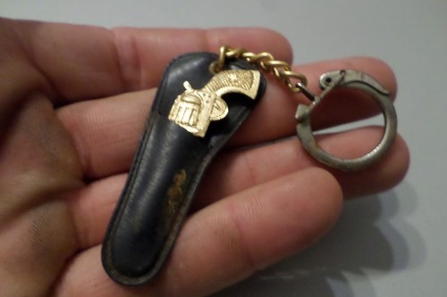 Porte cle clef ancien pistolet - porte,