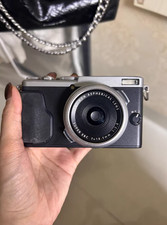 Fuji X70 Compact Digital Cam