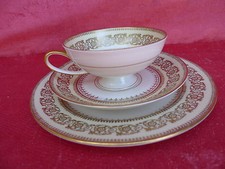 Bel Vecchio Servizio Da Tavola