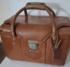 Nikon FB-11 Pro custodia