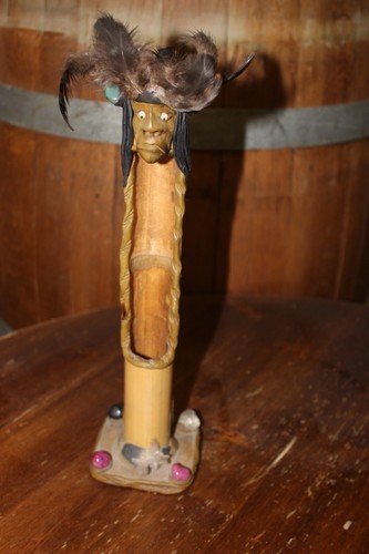 Totem bambù brucia incensi