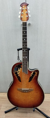 Chitarra acustica elettrica