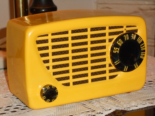 Radio arvin mid - century, anni