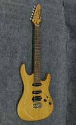 Chitarra elettrica aria proii - chitarra,