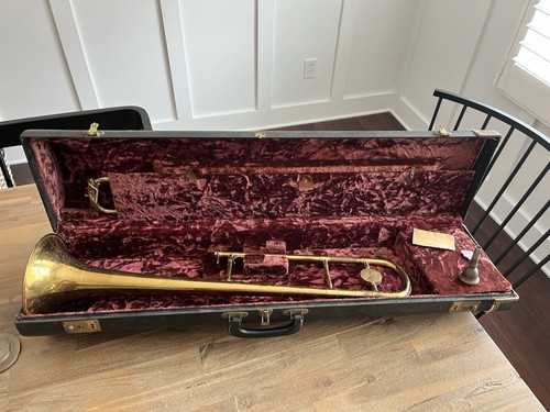 Trombone vintage geo - trombone,