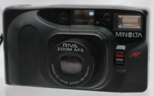Vintage minolta riva zoom af5 - minolta,