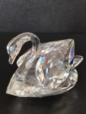 Swarovski Swan Medium 010006