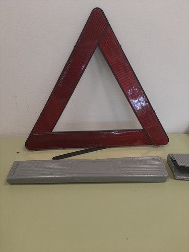Triangolo emergenza auto - triangolo,