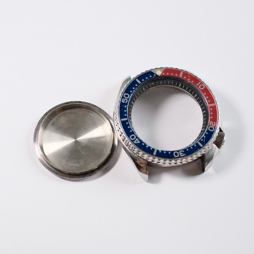 Seiko 7002 7000 case and - seiko,