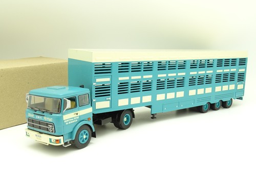 Ixo unic t 270 - 1/43,