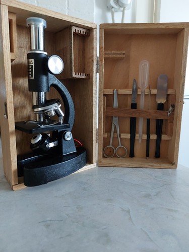 Microscopio antico - microscopio,