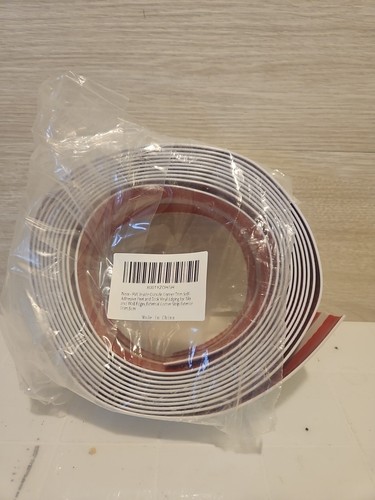 Modanatura vinile autoadesiva