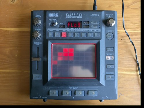 Korg kp3 kaoss pad effects - kaoss,