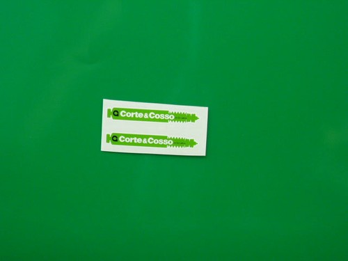 Corte cosso coppia adesivi - &,