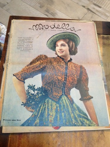 Modella rivista moda vintage - modella,