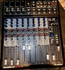 Mixer Alesis MultiMix 12