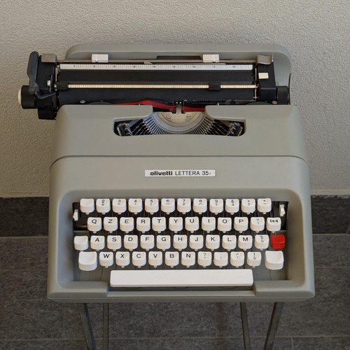 Macchina scrivere olivetti - da,