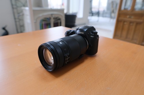 Samsung 150 f - nx, 50-150