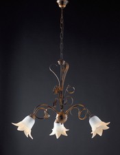 Lampadario classico in ferro