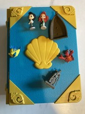 Set gioco e personaggi vintage