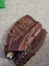 Guanto RH destro Spalding SCI-L in pelle conciata ad olio serie adulti 13'' 