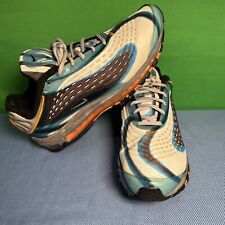 Size 11 - Nike Air Max Deluxe