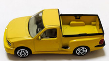 BURAGO USATO 1:43  DIE CAST AUTO PICK UP FORD SVT F150 GIALLO EDI 11 VARIE