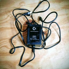 VINTAGE Commodore 64 C64 &