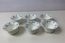 Portauovo in porcellana