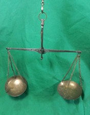 Antica e piccola bilancia di