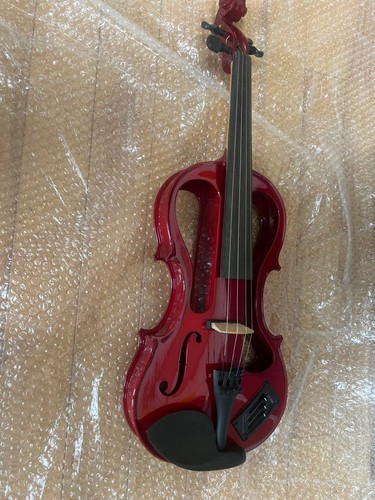 Violino silenzioso solo corpo