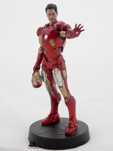 Iron man tony stark - man, statuetta