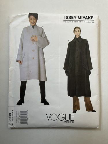 Cappotto modello issey miyake - cappotto,