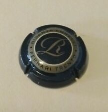 AA4  - Ferrari Trento riserva Lunelli Capsula  Spumante Champagne
