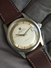 Universal Geneve polerouter