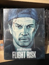 FLIGHT RISK - US EXCLUSIVE 4K