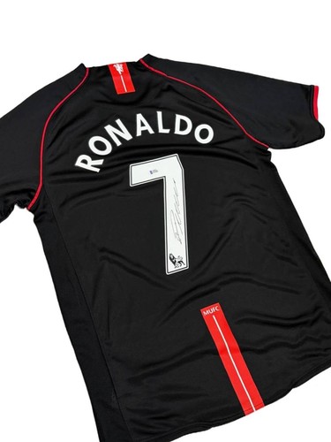 Maglia nera firmata - a, mano