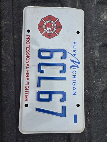 Firefighter fire man pure - pure, auto