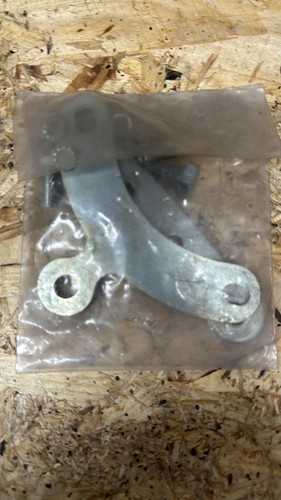 Kit staffe montaggio riduttori - staffe,