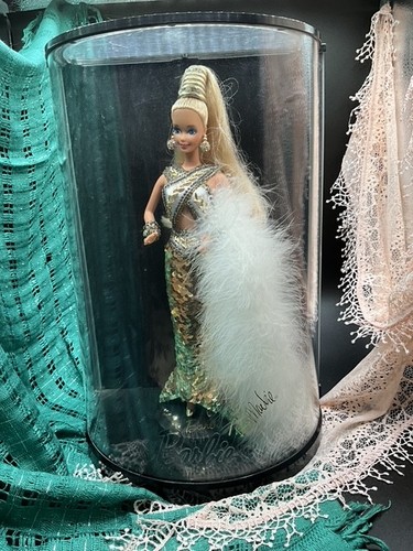 Barbie bob mackie gold - mackie,
