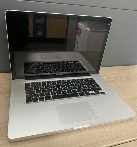 Macbook pro a1286 i7 m620 - macbook, i7-m620