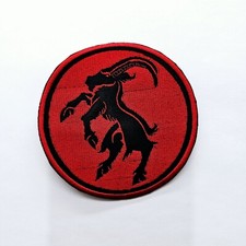 TOPPA RICAMATA rossa rotonda