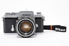 Nikon eye level - level, f/1.4