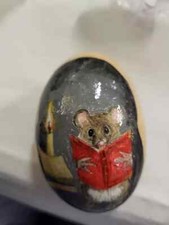 PIETRA E STORIA DI VICKY TOPO