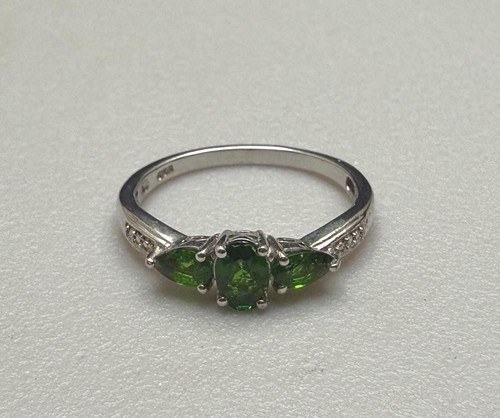 Anello verde russo diopside