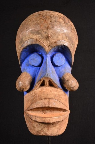 Autentica maschera africana - un'autentica,