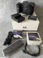 [Mint In Box]  Sigma SD Quattro H  in Excellent Condition with Accessories